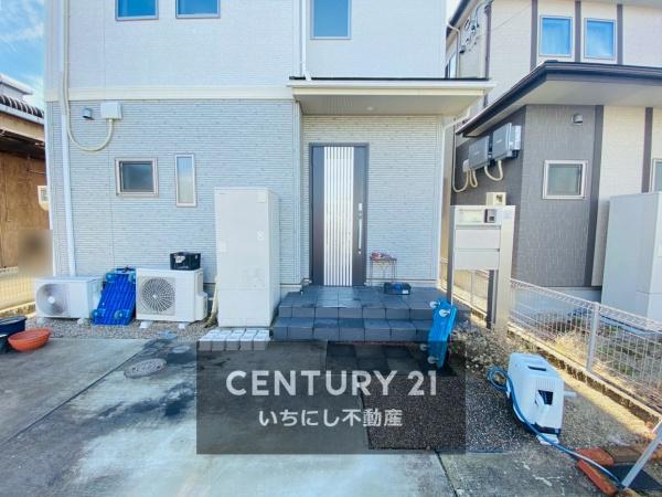 一宮市木曽川町三ツ法寺字村西の中古一戸建て