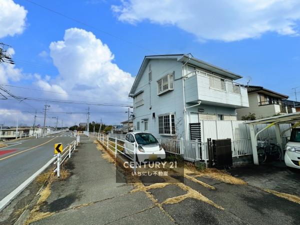 一宮市木曽川町里小牧字道路寺の中古一戸建て