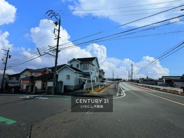 一宮市木曽川町里小牧字道路寺の中古一戸建て