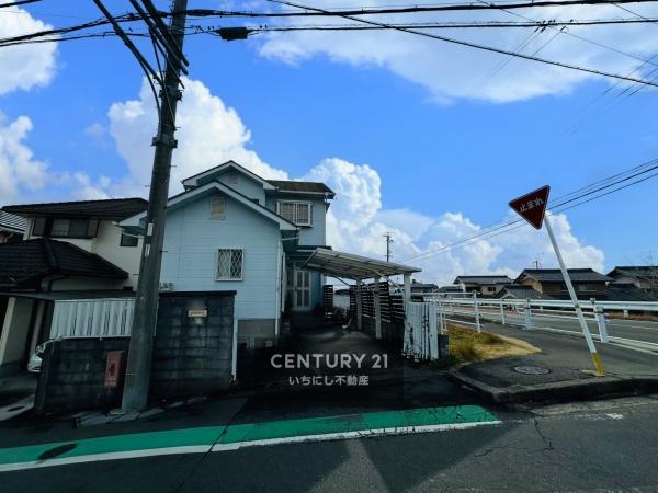 一宮市木曽川町里小牧字道路寺の中古一戸建て