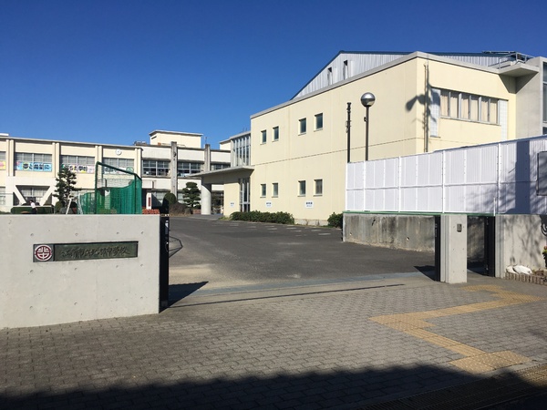 江南市山尻町大桑の土地(江南市立北部中学校)