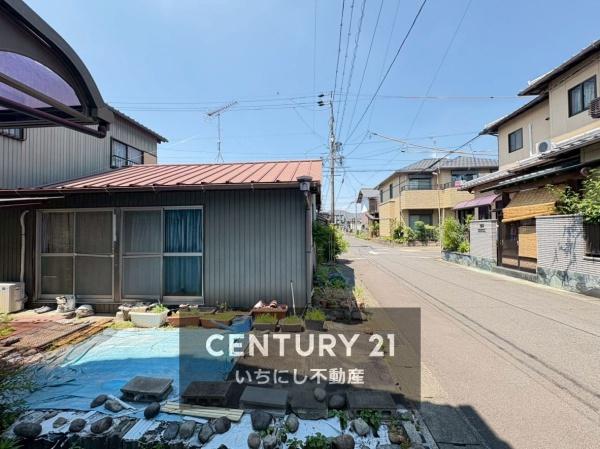一宮市浅井町大野字中土山の土地