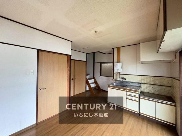 一宮市木曽川町玉ノ井字大縄場四ノ切の中古一戸建て(リビング)