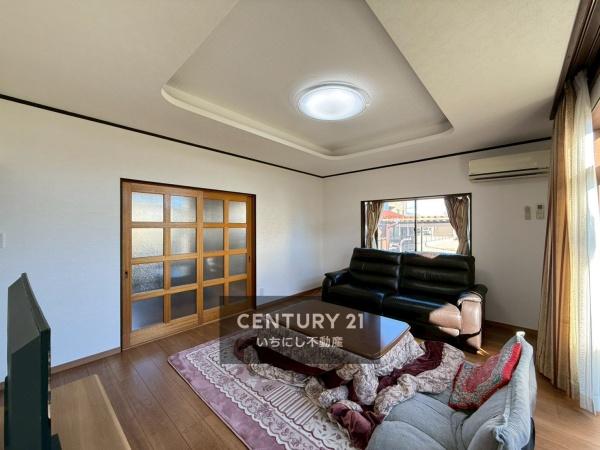 一宮市浅井町河端字吹の中古一戸建て