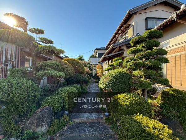 一宮市浅井町河端字吹の中古一戸建て