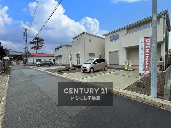 一宮市冨田字上町の中古一戸建て