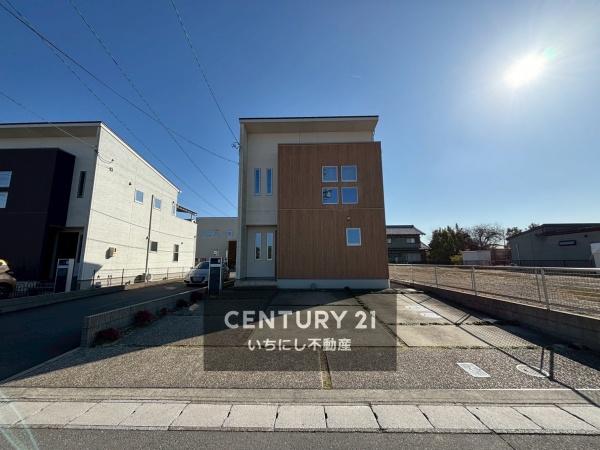 一宮市佐千原字北郷の中古一戸建