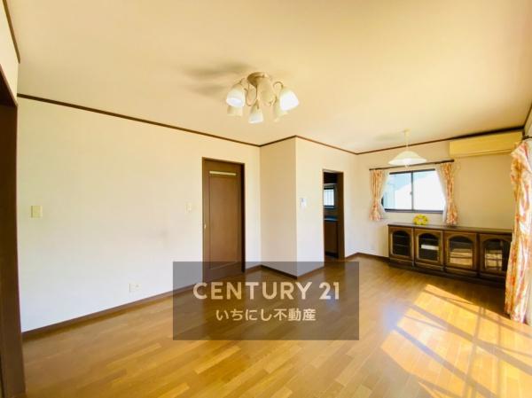 一宮市奥町字三出の中古一戸建て