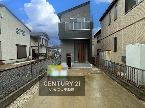 一宮市馬見塚字長畑の中古一戸建