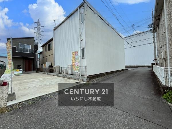 一宮市馬見塚字長畑の中古一戸建