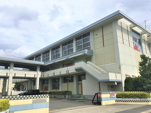 一宮市開明字村上の土地(一宮市立尾西第三中学校)