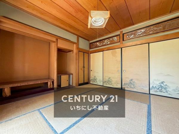 一宮市浅井町小日比野字上牧の中古一戸建て
