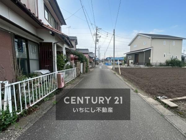 一宮市浅井町小日比野字札子の土地