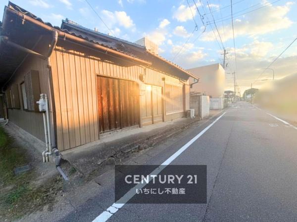 一宮市今伊勢町本神戸字筋替の土地