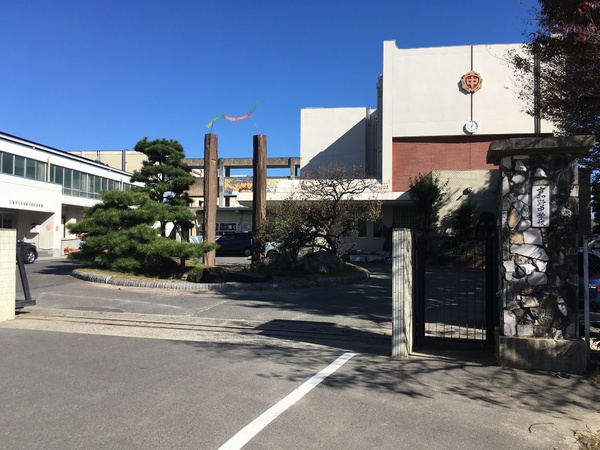 江南市飛高町泉の土地(江南市立古知野中学校)