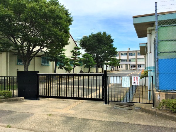 一宮市北方町北方字新屋敷浦の土地(一宮市立北方中学校)