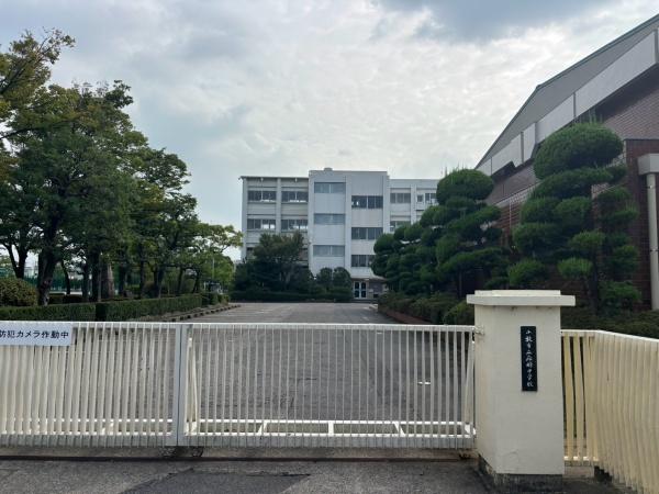 小牧市北外山Ⅰ期2号棟(小牧市立応時中学校)
