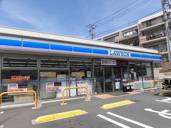 東永谷3丁目4期/全4棟4号棟(ローソン横浜上永谷三丁目店)