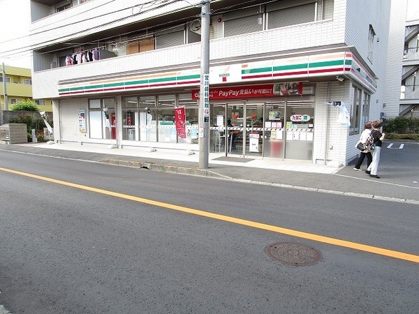 横浜市港南区下永谷5丁目の新築一戸建(セブンイレブン横浜下永谷2丁目店)