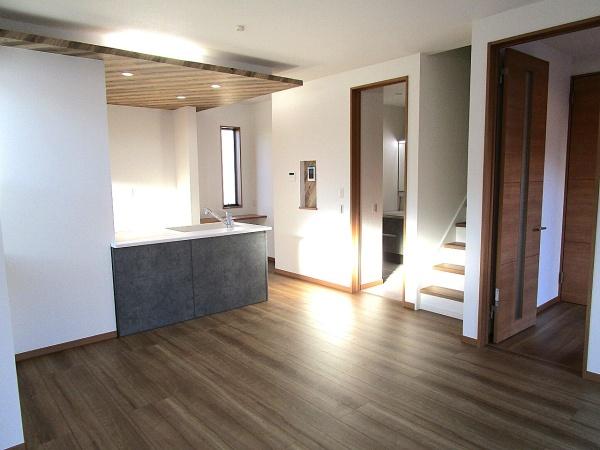 野庭町全１０棟/１号棟