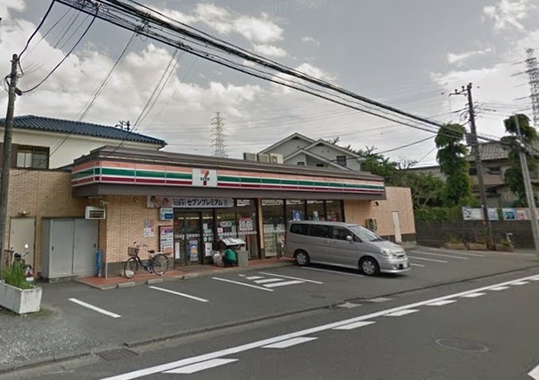 ステイツ戸塚ガレリア(セブンイレブン南戸塚店)