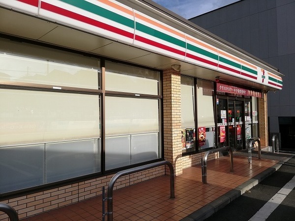 横浜市栄区庄戸2丁目の新築一戸建(セブンイレブン横浜栄長倉町店)