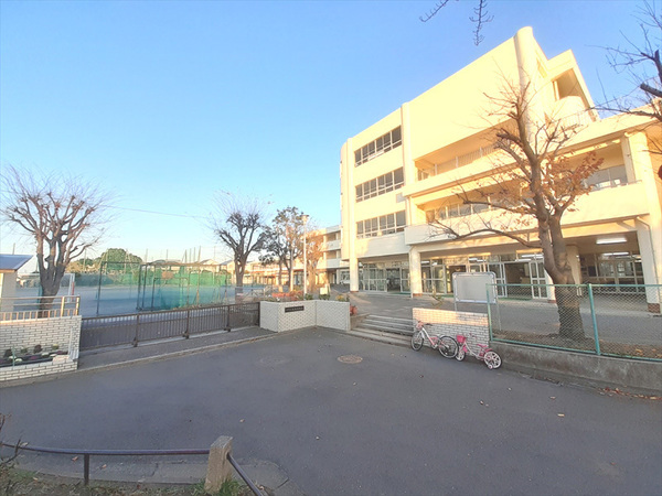 横浜市栄区飯島町の新築一戸建(横浜市立飯島中学校)