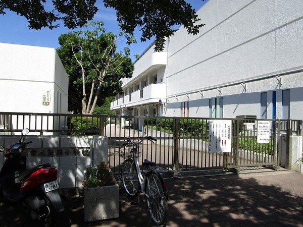 横浜市戸塚区舞岡町の土地(横浜市立舞岡小学校)