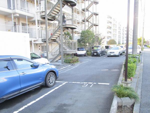 グリーンパーク戸塚ヒルズウエスト棟