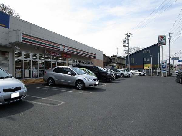 県ドリームハイツ15号棟(セブンイレブン横浜深谷町店)