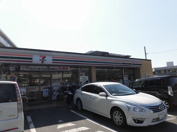ブリリアアーブリオ戸塚(セブンイレブン横浜戸塚秋葉町店)