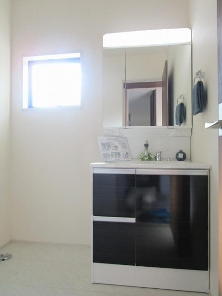 横浜市戸塚区南舞岡３丁目の新築一戸建