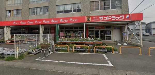 横浜市栄区亀井町の土地(サンドラッグ上郷店)