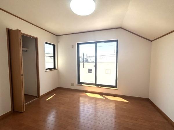 横浜市南区永田東２丁目の中古一戸建て