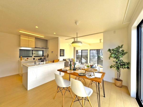 横浜市磯子区森が丘１丁目の中古一戸建