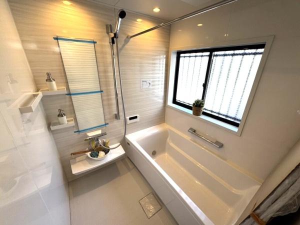 横浜市磯子区森が丘１丁目の中古一戸建