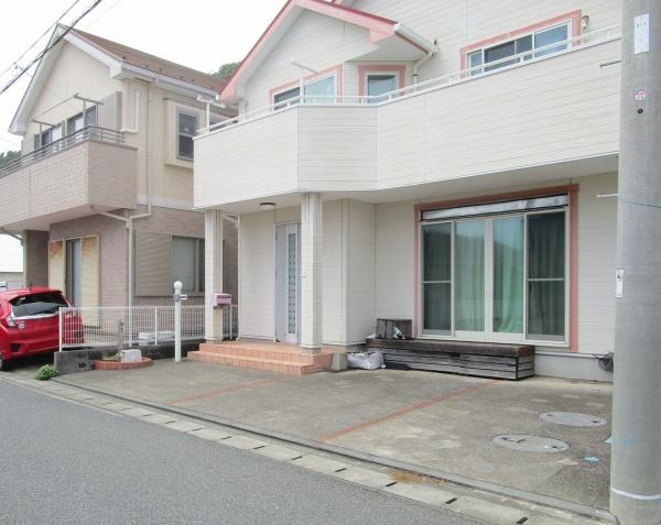三浦市晴海町の中古一戸建て
