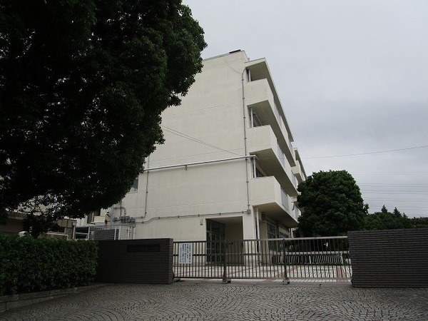 グリーンハイムいずみ野39号棟(横浜市立いずみ野小学校)