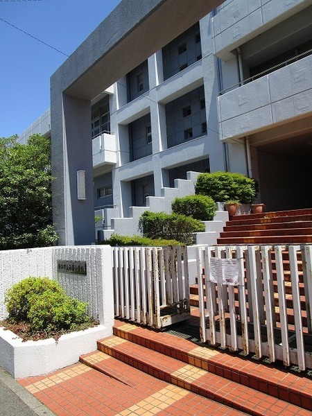 ニューシティ東戸塚南の街3号館(横浜市立品濃小学校)