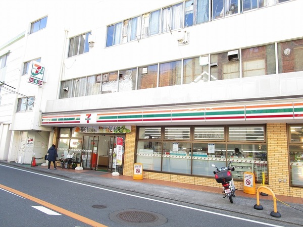 横浜市金沢区六浦５丁目の中古一戸建て(セブンイレブン横浜六浦駅前店)