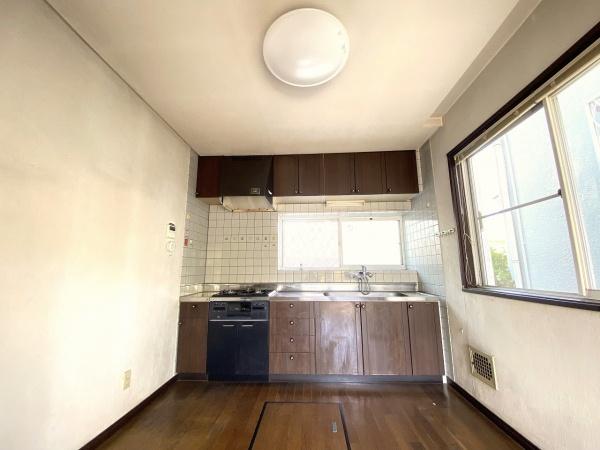 横浜市戸塚区戸塚町の中古一戸建