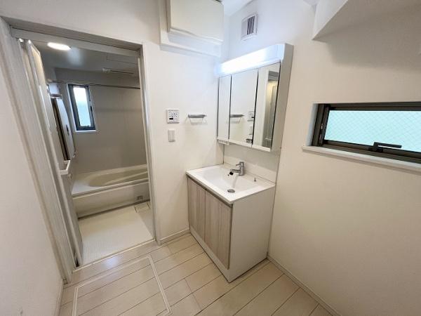 横浜市港南区港南６丁目の中古一戸建て