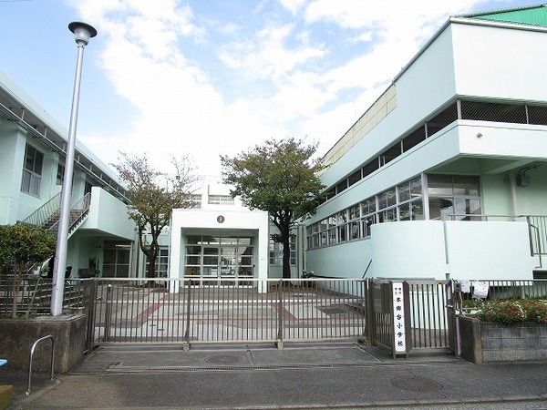 桂町全3棟/1号棟(横浜市立本郷台小学校)