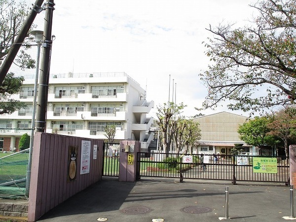 横浜市栄区小山台２丁目の新築一戸建(横浜市立小山台小学校)
