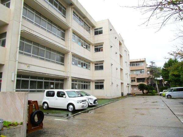 三浦市原町の中古一戸建て(三浦市立岬陽小学校)
