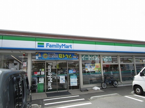 ライオンズマンション港南(ファミリーマート港南台三丁目店)