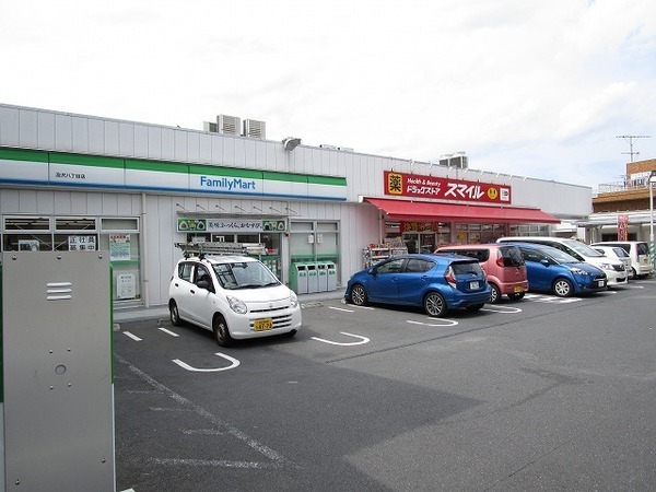 汲沢6丁目2号棟(ドラッグストアスマイル踊場店)