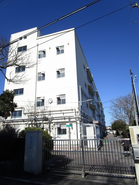 横浜市港南区上大岡東３丁目の中古一戸建て(横浜市立上大岡小学校)