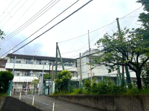鎌倉市二階堂の中古一戸建て(鎌倉市立第二小学校)