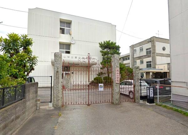 流山市平和台５丁目の中古一戸建て(流山市立流山小学校)